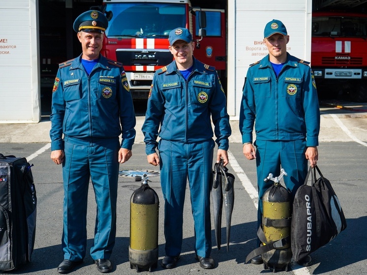 Новая команда водолазов из Карелии отправилась на очистку Черного моря от нефти