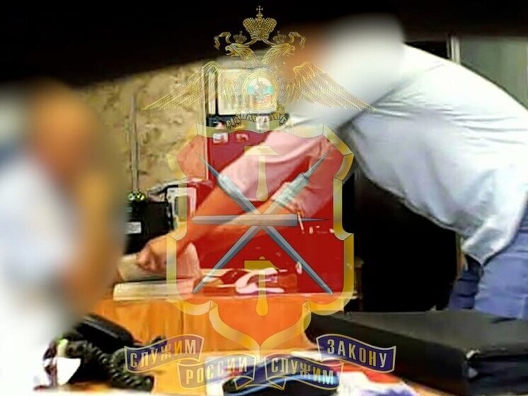 Иностранец попытался откупиться от полиции в Кимовске и попал под стражу
