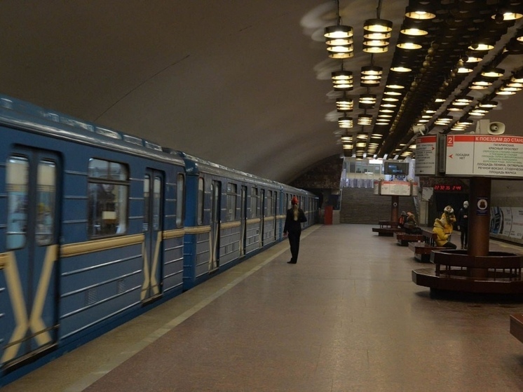 В новосибирском метро появился вагон-музей патриотического направления