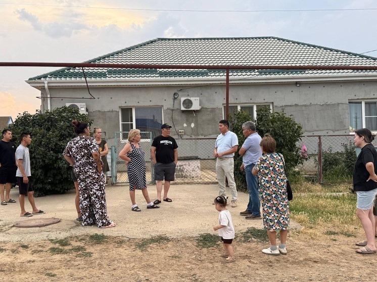 В райцентре Калмыкии провели сход граждан