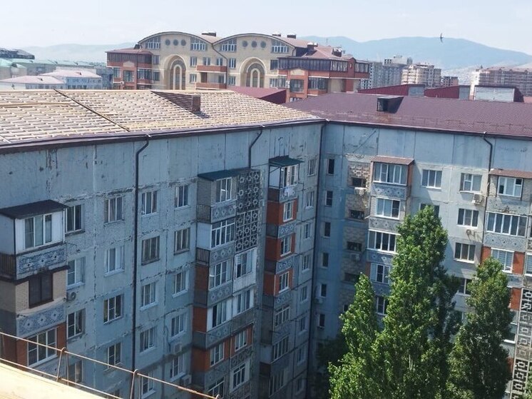 Более 850 многоэтажек в Дагестане внесли в систему самовольно возведенных домов