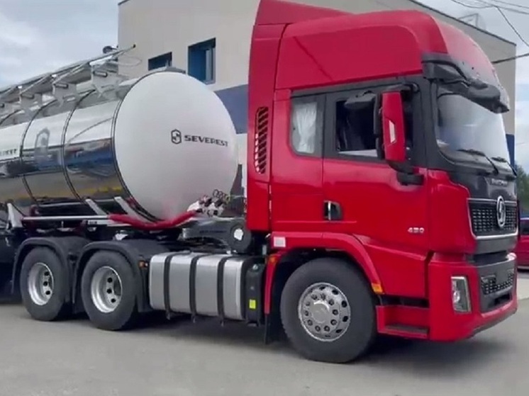 Югра передаст Макеевке две автоцистерны для подвоза воды