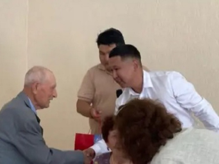 Житель Калмыкии отметил  95-летний юбилей