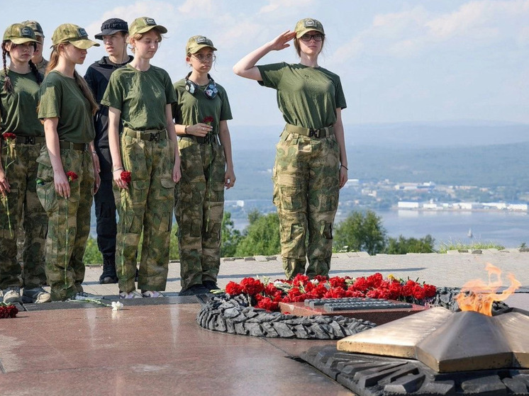 В Мурманске прошла встреча «Маяк Истории» для молодежи