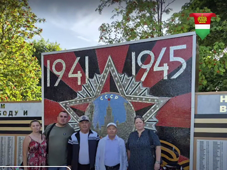 Казахстанская семья нашла могилу бойца в Сухиничах спустя десятилетия