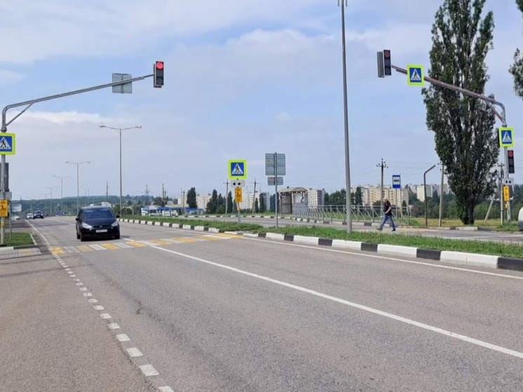 В Белгородской области заработали два новых светофора