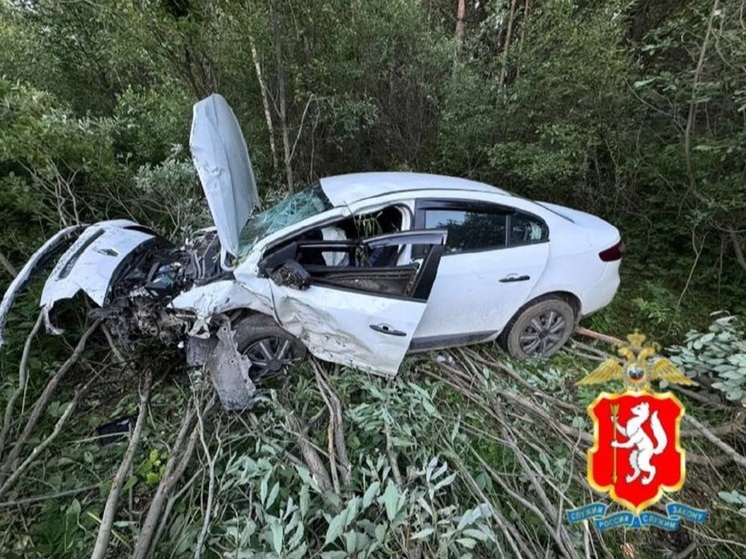 Четверо человек пострадали в ДТП на свердловской трассе