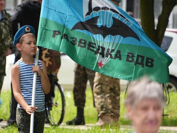 В Серпухове провели памятный митинг у мемориала «Черный тюльпан»