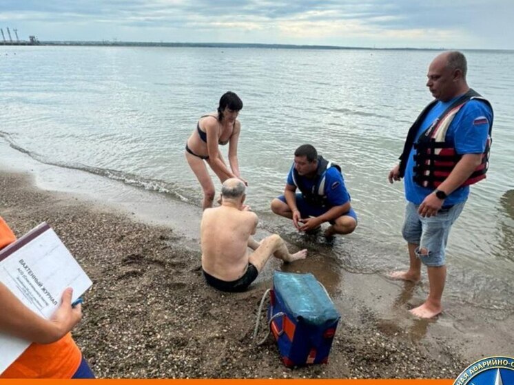 На Обском море новосибирец упал в обморок с судорогами в воде