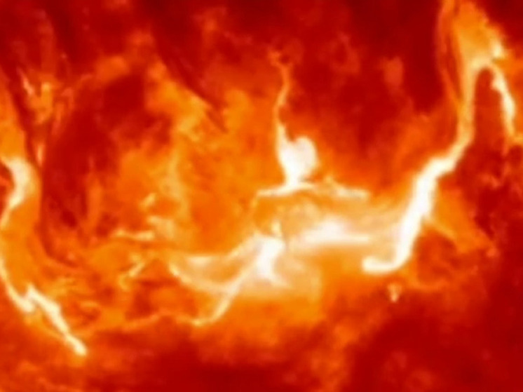 15 erupções solares ocorreram no Sol nas últimas 24 horas. No dia anterior, mais 6 explosões de atividade foram observadas.