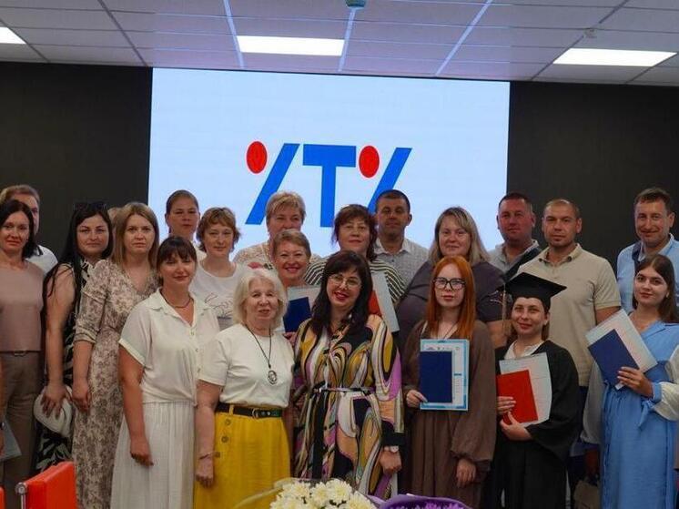 Владимир Сальдо поздравил выпускников ХТУ с получением дипломов
