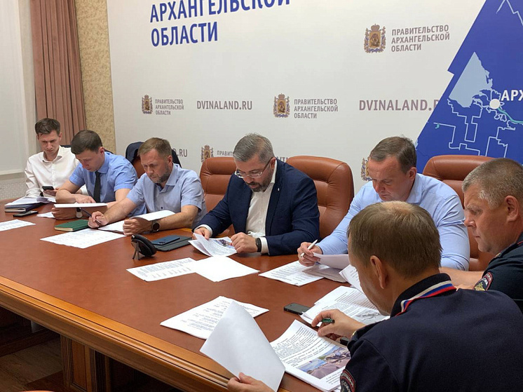 На совещании в Архангельске обсудили меры по снижению аварийности на дорогах