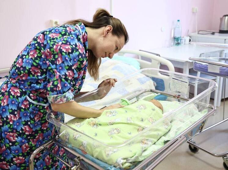 Более 3000 семей на Южном Урале получают пособие при рождении второго ребенка