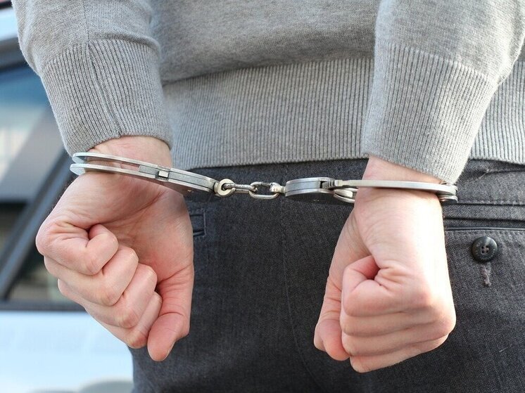 Житель Башкирии сорвал со знакомой цепочку и отправился в СИЗО