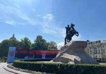 Теплая и сухая погода ожидается в Санкт-Петербурге в воскресенье, 3 августа. Об этом сообщил синоптик Михаил Леус. 