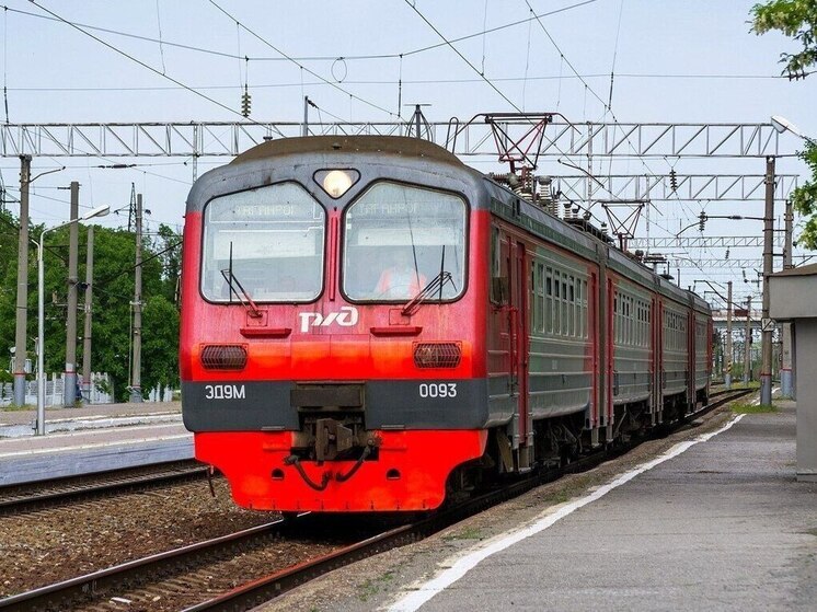 Депутаты горсовета Улан-Удэ поздравили железнодорожников