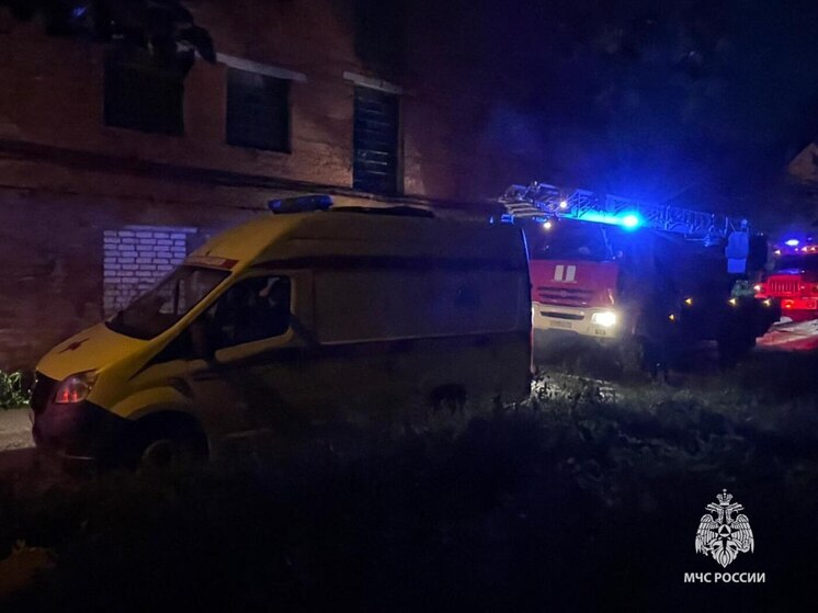 В Алексине пожарные потушили два пожара в общежитиях