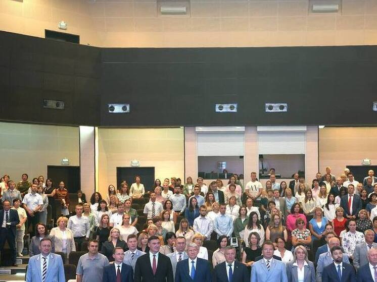 Иркутских железнодорожников наградили в честь профессионального праздника