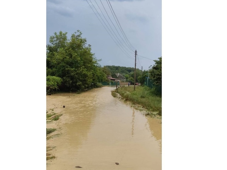В селе Фанагорийском в Горячем Ключе поднялся уровень воды в реке Чепси