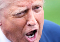 Президент США Дональд Трамп подтвердил, что две американские атомные подлодки направляются ближе к российским границам в ответ на заявления зампреда Совета безопасности РФ Дмитрия Медведева