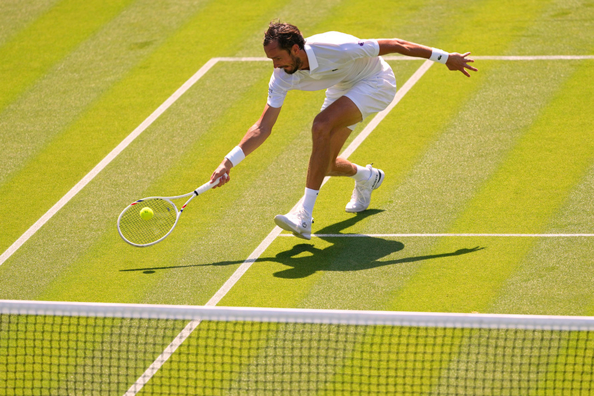 Утомленные солнцем: теннисные звезды &quot;сражались&quot; с изнуряющей жарой на турнире в Вашингтоне