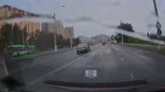 В Курске сняли на видео неадекватного водителя