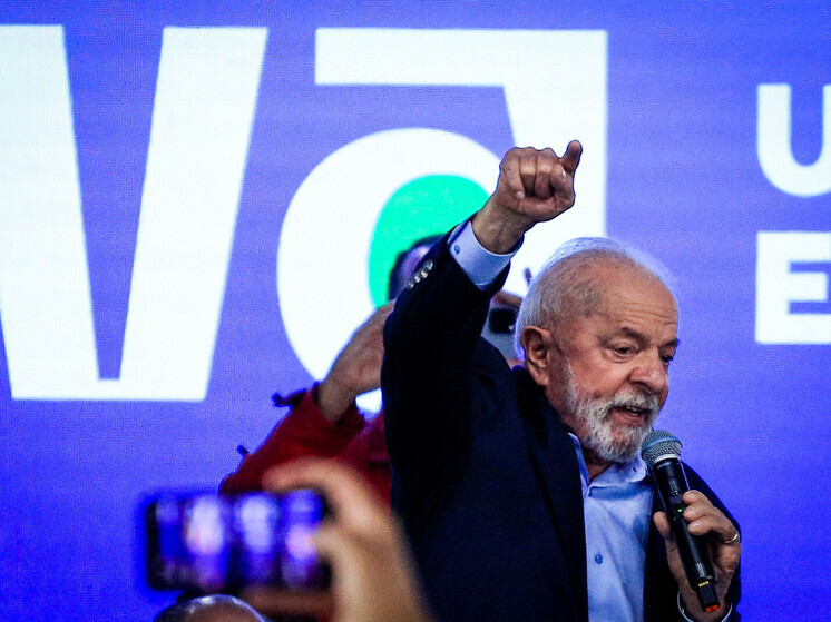 Лула да Силва: Бразилия перестала зависеть от США