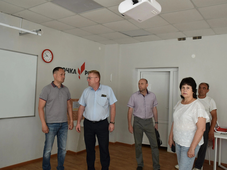 В Демидовском округе проходит приемка образовательных учреждений к началу 2025-2026 учебного года