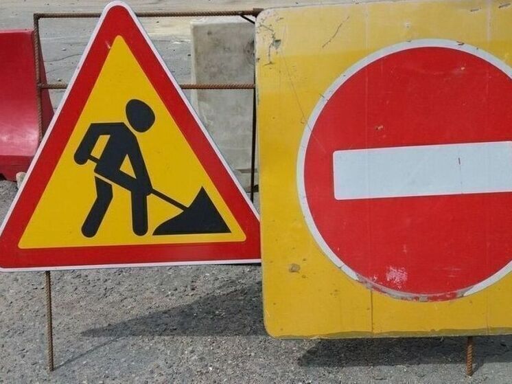 В Хабаровске продолжаются дорожные работы: от обновления разметки до замены бортового камня