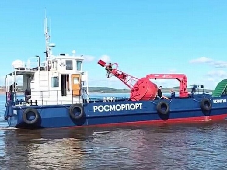 Новый плашкоут Росморпорта обеспечит безопасность судоходства на Чукотке
