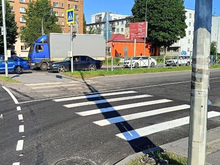 Новая разметка нанесена на перекрестке улиц Инженерной и Индустриальной