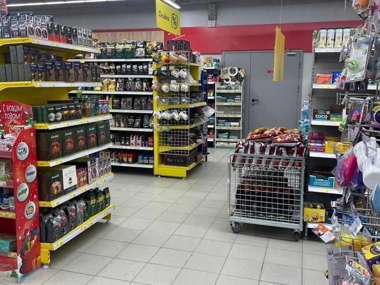 В Омске проверяют рост цен на пакеты в супермаркетах