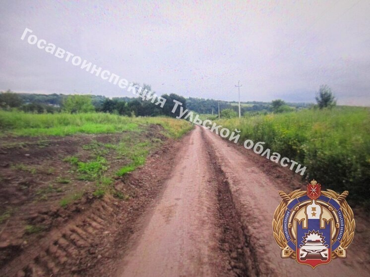 В Воловском районе перевернулась девушка на квадроцикле