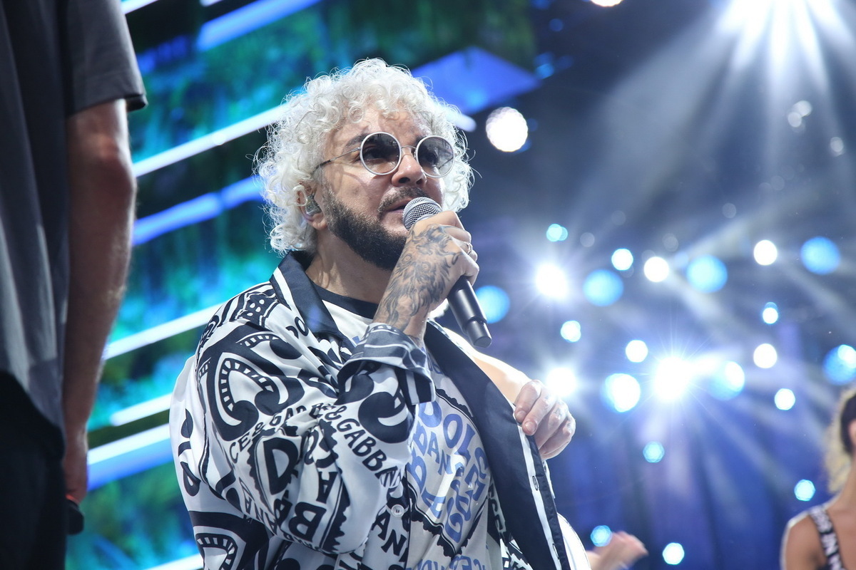 Стало известно о многочисленных штрафах ПДД у Киркорова