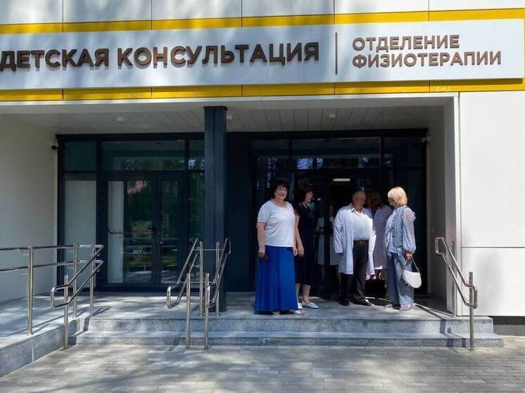 Тамбовские строители закончили восстанавливать детское отделение больницы в ЛНР