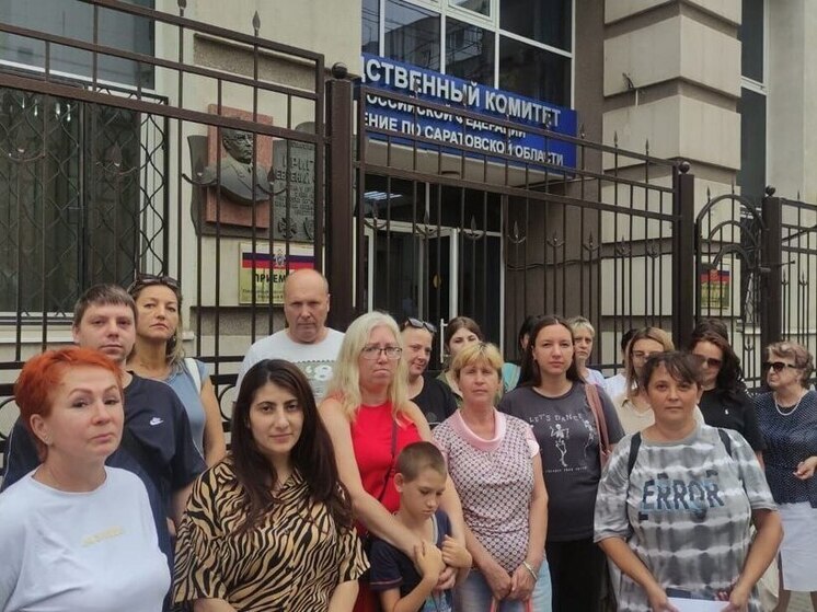 Саратовцы просят проверить активистов, мешающих благоустройству сквера «Территория детства»