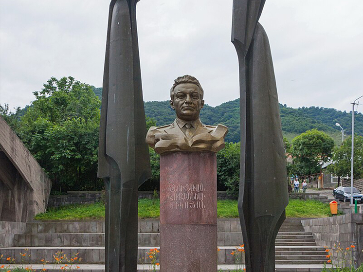 5 августа родился создатель боевых самолетов Артем Микоян