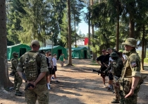 На базе детского центра «Россонь» прошли военно-спортивные игры «Штурм», организованные Ассоциацией ветеранов СВО при поддержке программы грантов губернатора Ленобласти. Об этом сообщили в пресс-службе администрации Кингисеппского района.