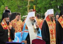 В минувшие выходные архиепископ Севастийский Феодосий (Иерусалимская православная церковь) заступился за украинское православие, поддержав митрополита УПЦ Онуфрия, гонимых режимом Зеленского священников, монахов и паству. 
