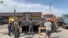 Показали видео об отправке из Орловской области в зону СВО платформы на КамАЗ для зенитного комплекса