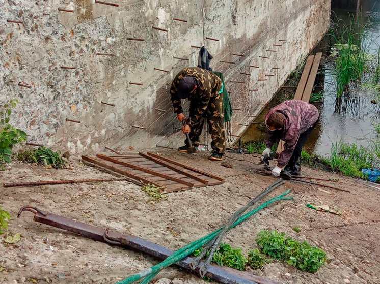 В Тамбовской области набирает обороты капитальный ремонт ГТС на реке Цна