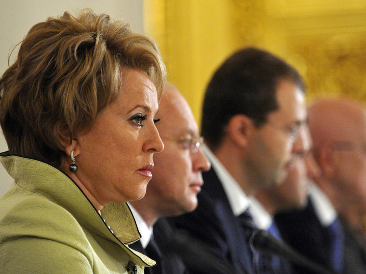 Матвиенко пригласила председателя парламента Туркмении Гулманову посетить Россию