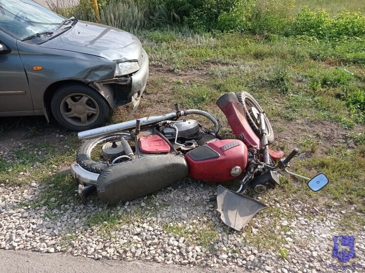 Подросток на "ижаке" в Обшаровке не разъехался с "Калиной"