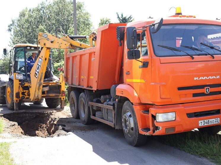 Более чем в 450 домах пригорода Барнаула 6 августа отключат холодную воду