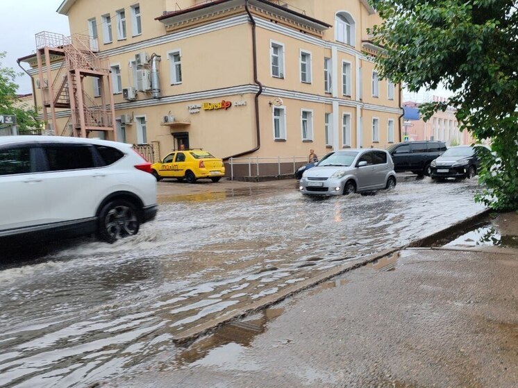 "До победного": в Улан-Удэ усилены работы по откачке воды после дождей