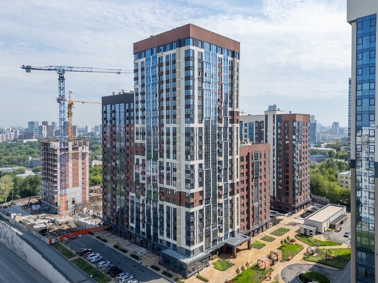 В Екатеринбурге в эксплуатацию сдали 15-этажный дом с уникальным детсадом