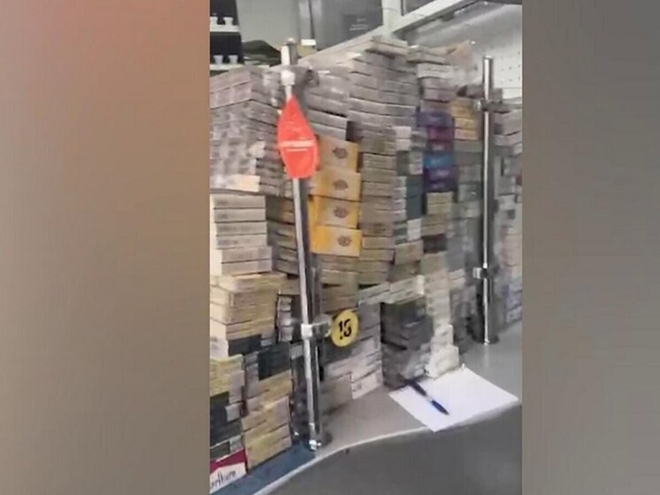 В Энгельсе и Саратове накрыли склады с нелегальными сигаретами