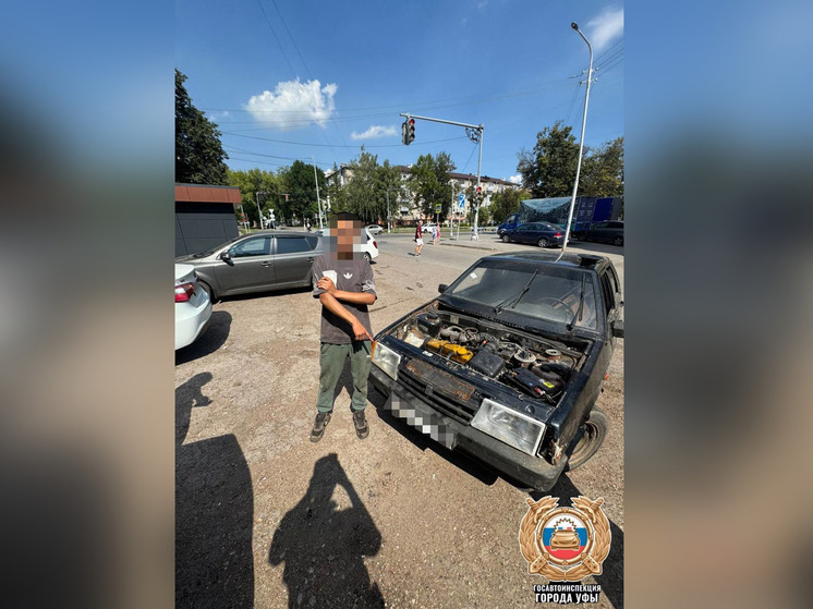 Уфимские автоинспекторы остановили машину с поддельными номерами