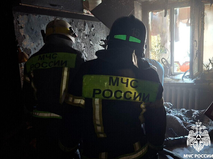 Из-за пожара в Кадуе на улицу эвакуировались 14 человек