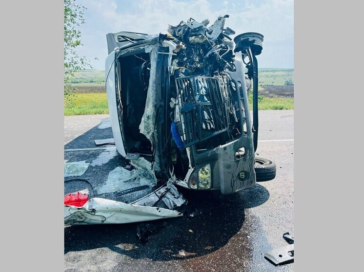 Лобовое столкновение автомобилей унесло жизнь воронежца
